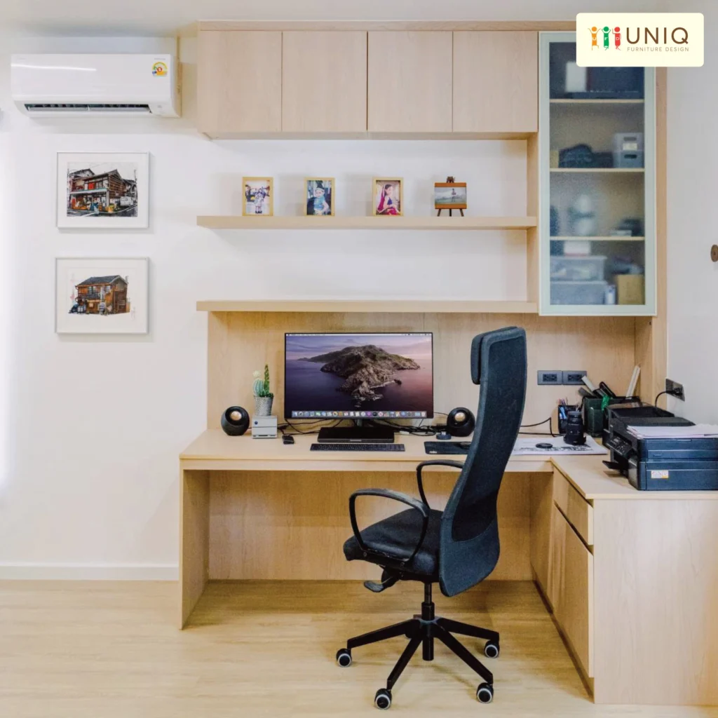 บิ้วท์อินบ้าน โต๊ะทำงานเข้ามุม คุณแซกคุณเกด